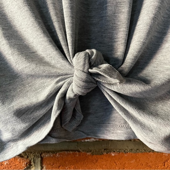 No Boundaries tie-front butterflies & cosmos t-shirt, size M - Picture 5 of 8